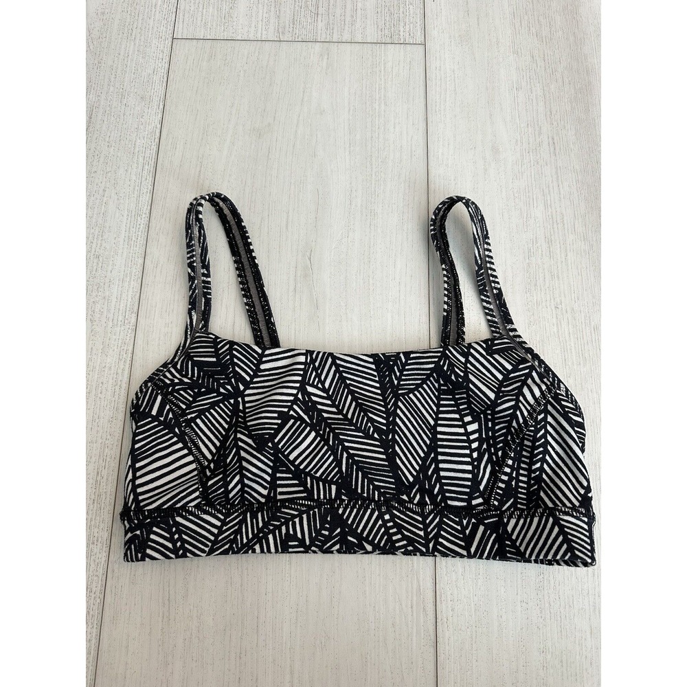 Lululemon Straight Up Bra Banana‎ Leaf White Black Sz 6 - B-C Cup